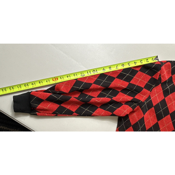 Women’s Vintage Plaid Argyle Sweater Red Black Size M Made in USA Christmas EUC - Picture 9 of 10